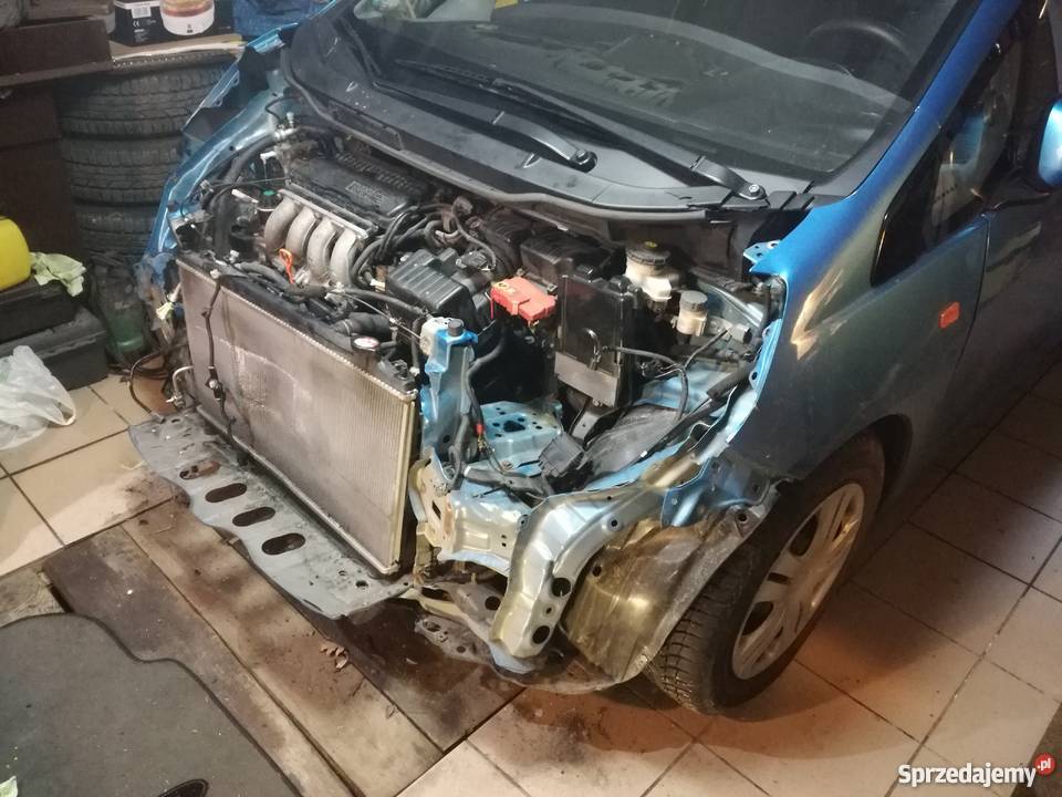 Sprzedam Honda Jazz III uszkodzony Hatchback Wolica
