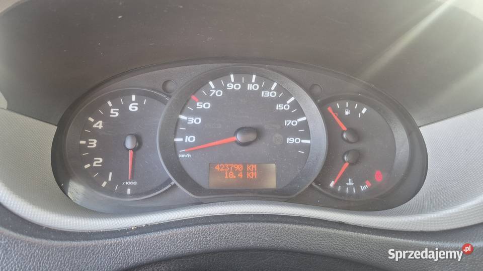 Renault Master Kontener 8 Palet 150 Samochody dostawcze Dębica