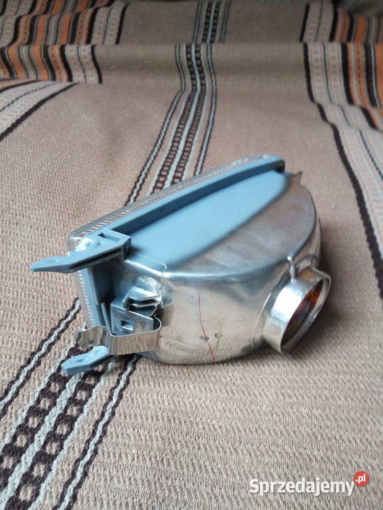 NOWY BIAŁY PRAWY KIERUNKOWSKAZ GOLF 3 VENTO DEPO Czyżowice