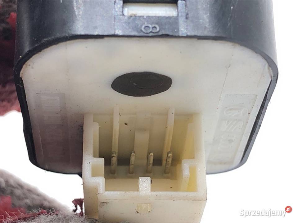 PRZEŁĄCZNIK REGULACJI LUSTEREK AUDI A6 C7