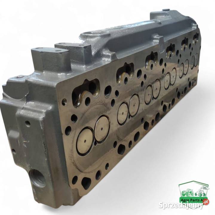 Głowica cylindrów silnika R121608 RE57489 John podlaskie Ciechanowiec