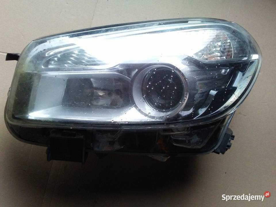 Sprzedam lampy przednie i tylnie uszkodzone Oświetlenie sprzedam
