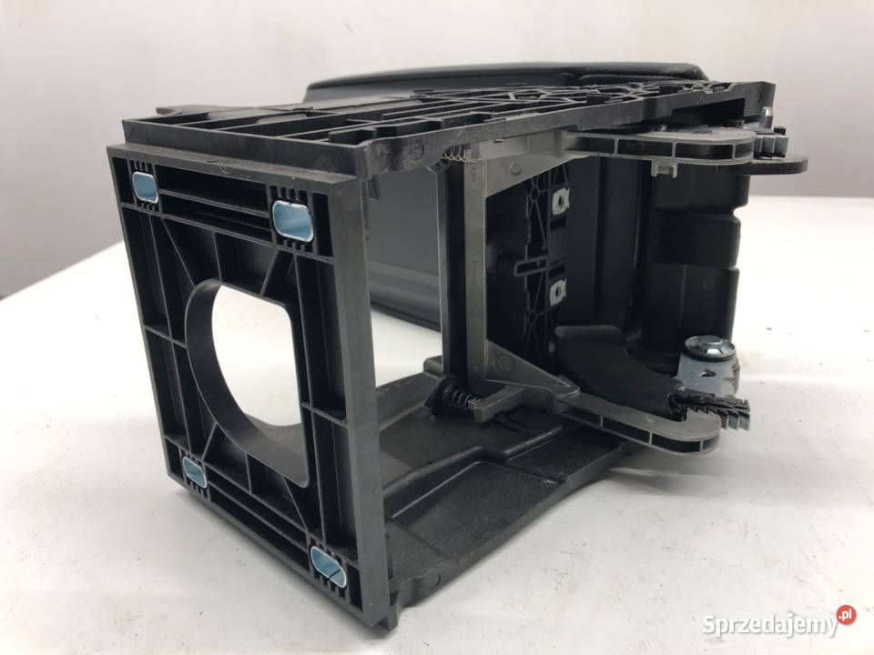 PODŁOKIETNIK SKODA OCTAVIA IV Kombi 5E3864207 podkarpackie