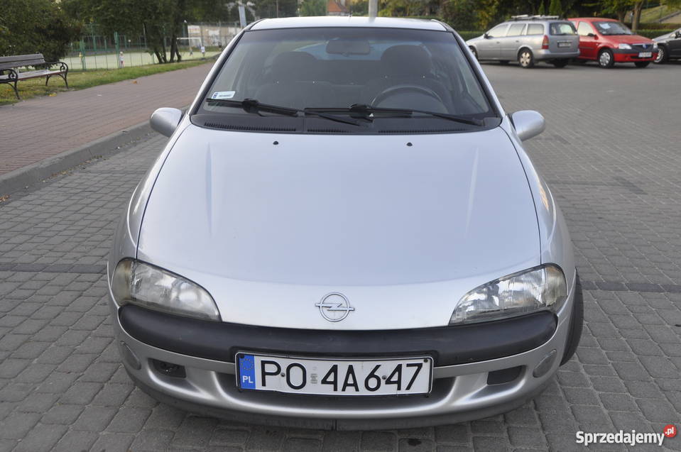 Opel Tigra 14 16V 2000r lakier metallic