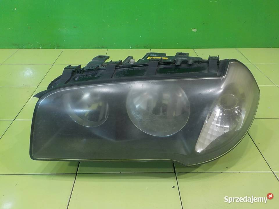 BMW X3 E83 30 B 04r 5D lampa lewa przod Lampy przednie Suków