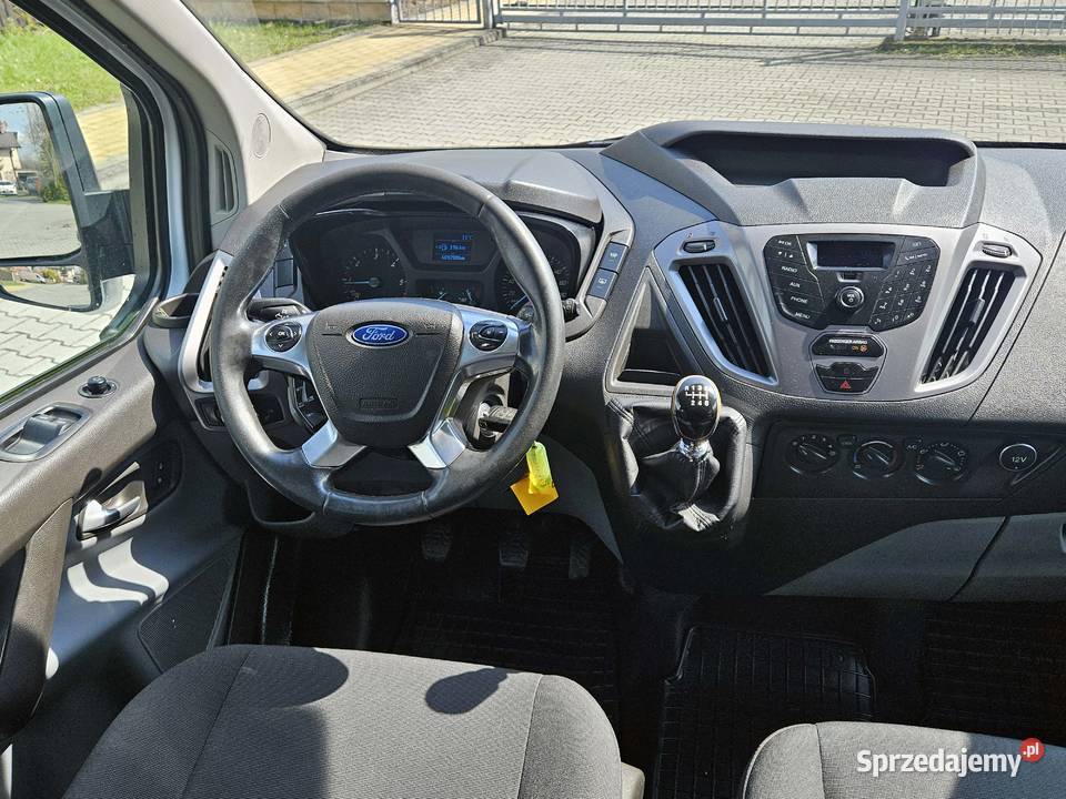 Ford Transit Custom L2 9 osób 22 Tdci 130 Samochody osobowe Tarnów sprzedam