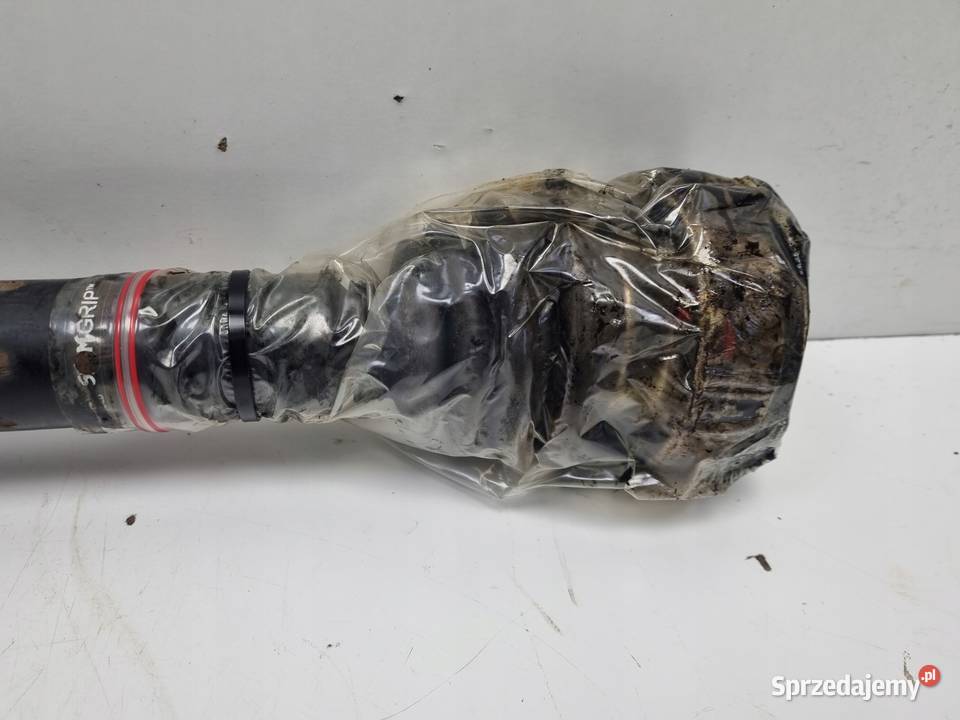 PÓŁOŚ VW Polo III 14 8V PRAWA PRZEDNIA półośka Chełm