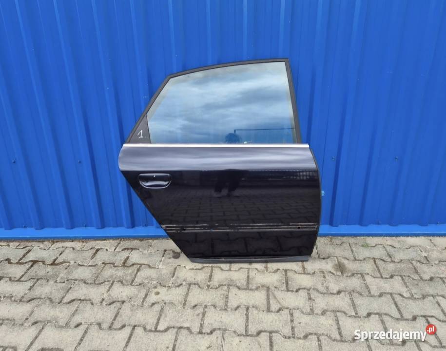 1 DRZWI TYŁ PRAWY TYLNE PRAWE AUDI A6 C5 LIFT Działoszyce