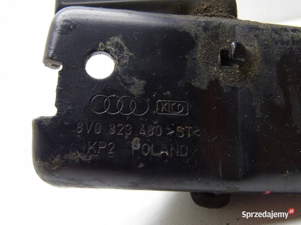 ZAMEK RYGIEL MASKI POKRYWY SILNIKA AUDI A3 8V osobowe sprzedam