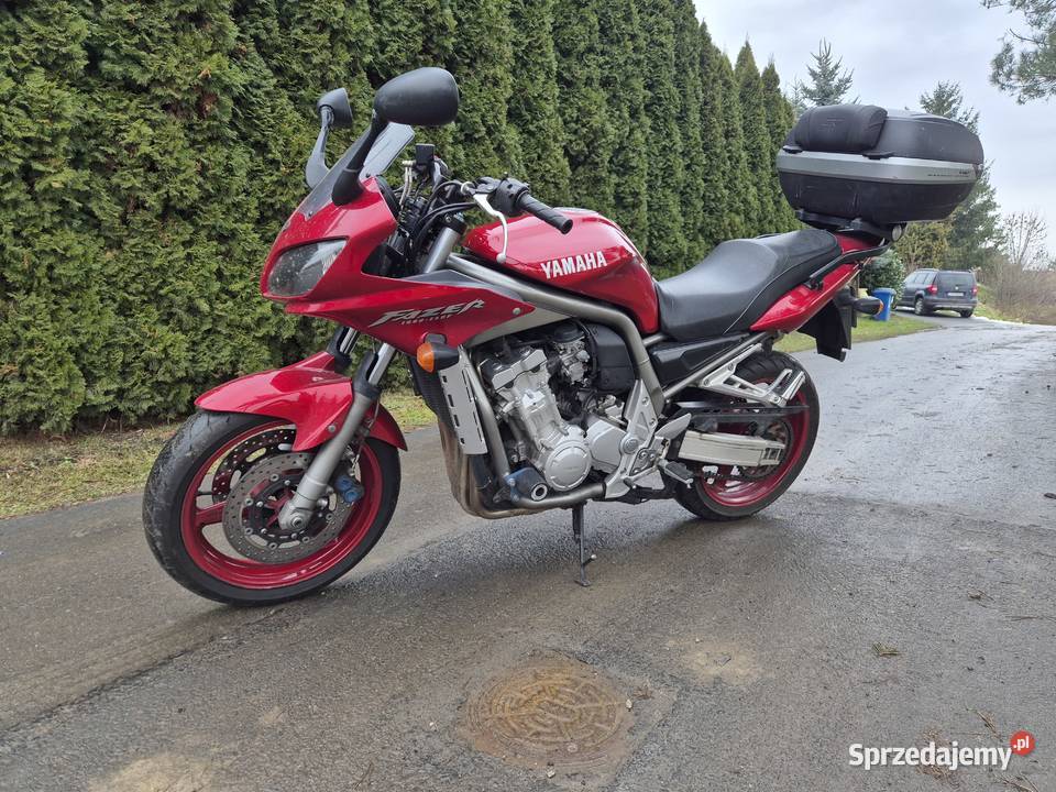 Yamaha Fazer 1000 polski salon niski przebieg Rok produkcji 2001 Wrocław
