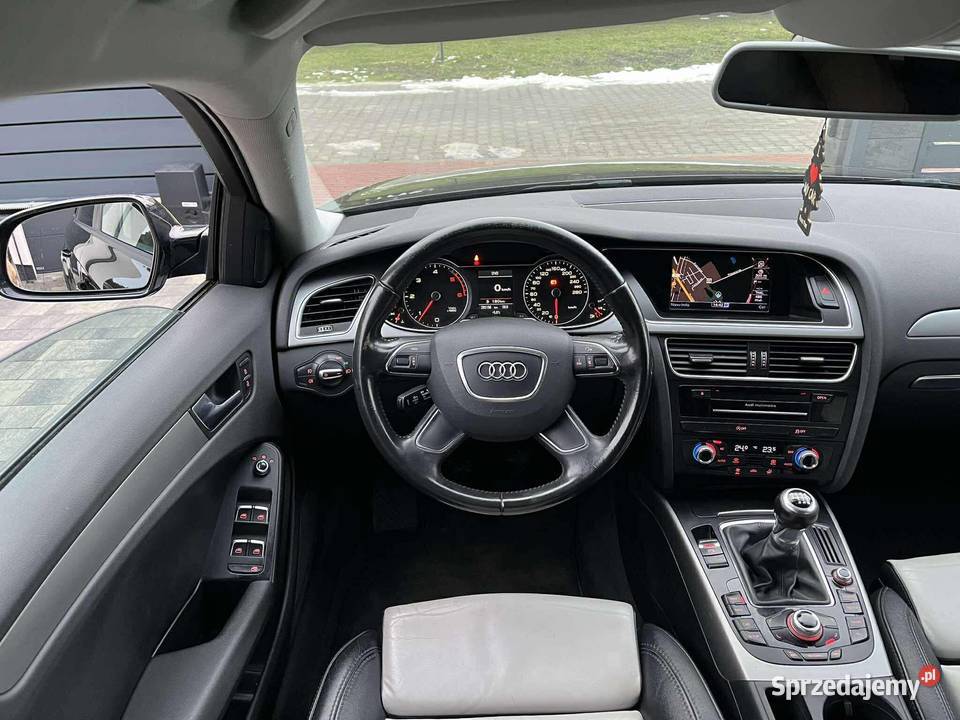 Audi A4 2012r Lift LED Czarna Doinwestowana kujawsko-pomorskie Toruń