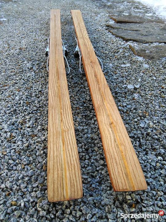 Stare drewniane narty retro Mesta Alpin dolnośląskie Szklarska Poręba