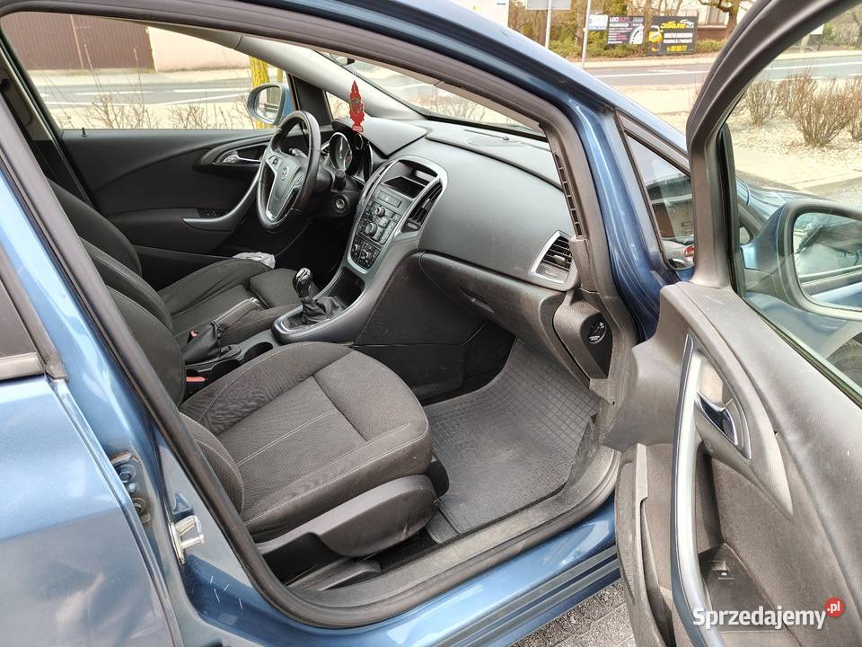 Astra J 17 LIFT Sports Tourer ZAMIANA czujnik parkowania wielkopolskie