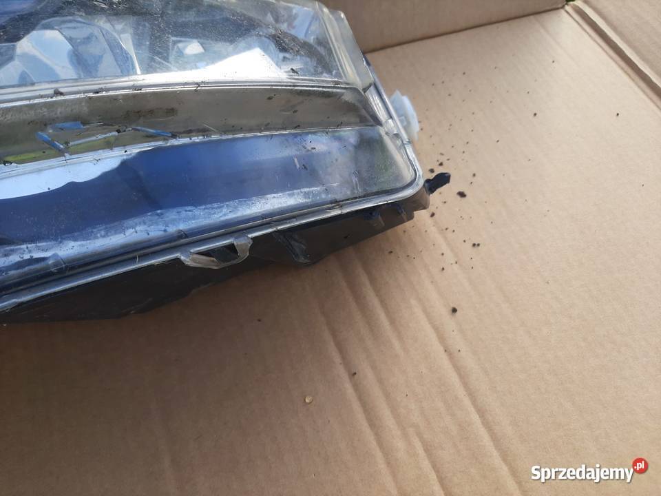 Lewa lampa reflektor Fiat Stilo 3 drzwi Ksawerów sprzedam