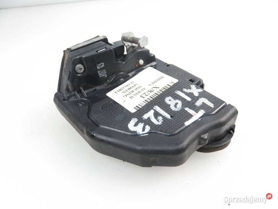ZAMEK LEWY TYLNY 4 PIN TOYOTA AURIS II E18 sprzedam