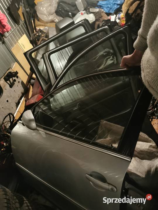 Sprzedam elementy karoserii Passat b5FL kombi Pyskowice
