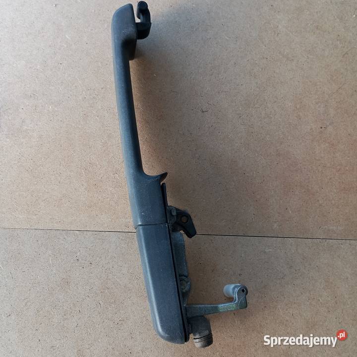 VW Passat B3 klamka zewnętrzna tył lewa Rok produkcji 1991 Motoryzacja Złotoryja