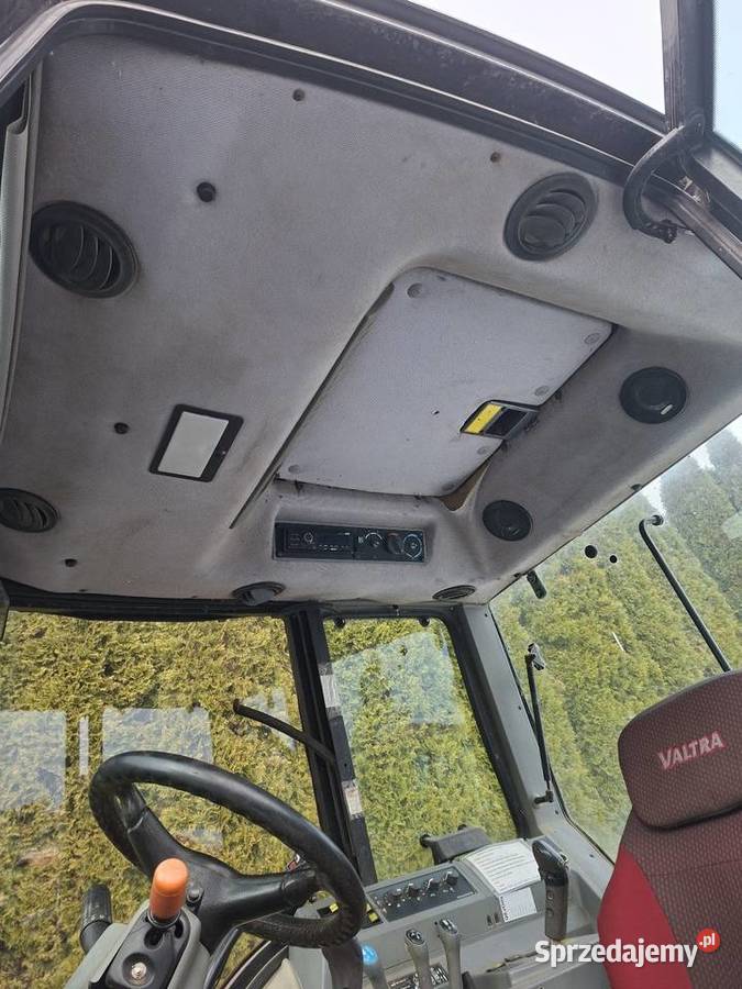 Valtra 6550 105 4 cyl Turbo 2002 r Ciągniki pomorskie Czersk