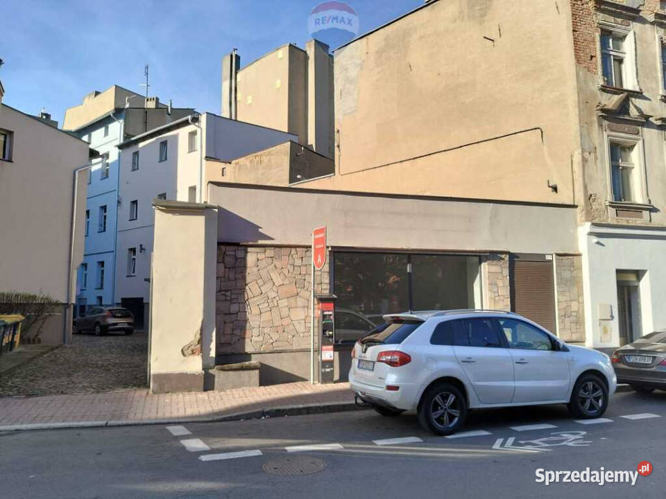 kawalerka z osobną kuchnią Mieszka I Gniezno cegła wielkopolskie