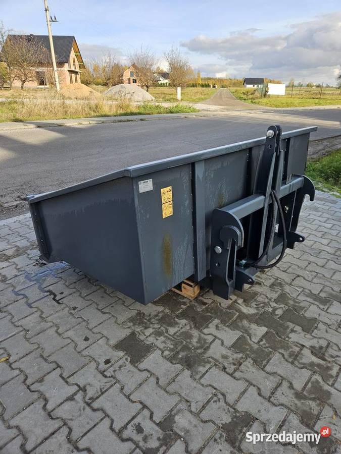 Wyprzedaż rocznika 2021 Skrzynia ładunkowa Przyczepy rolnicze Mroczków Duży