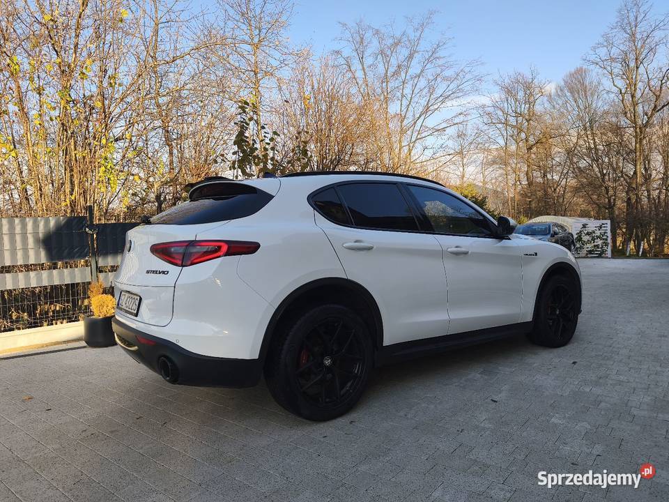 Alfa Romeo Stelvio Veloce Ti Q4 4x4 niski elektrochrom. lusterko wst. Radziechowy