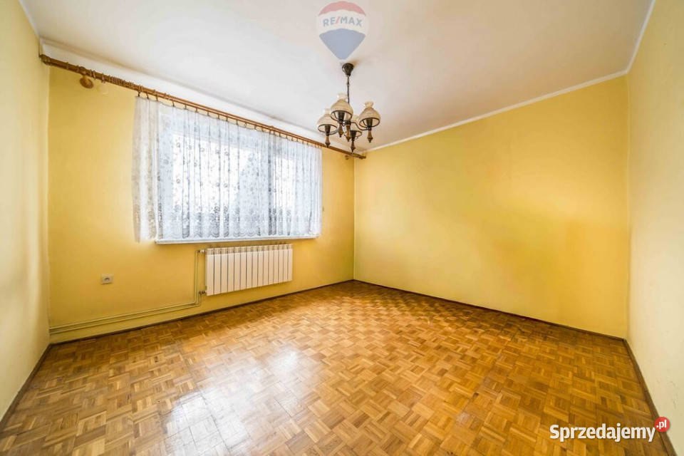 Dom na Świerczewie skrajny segment Poznań