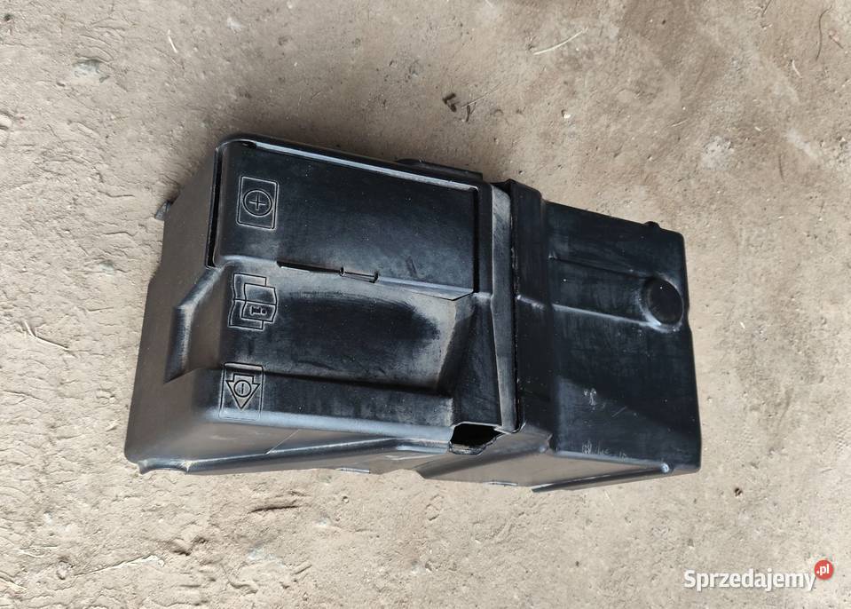 Skrzynka na akumulator ford mondeo mk4 osobowe Pozostałe świętokrzyskie Sandomierz