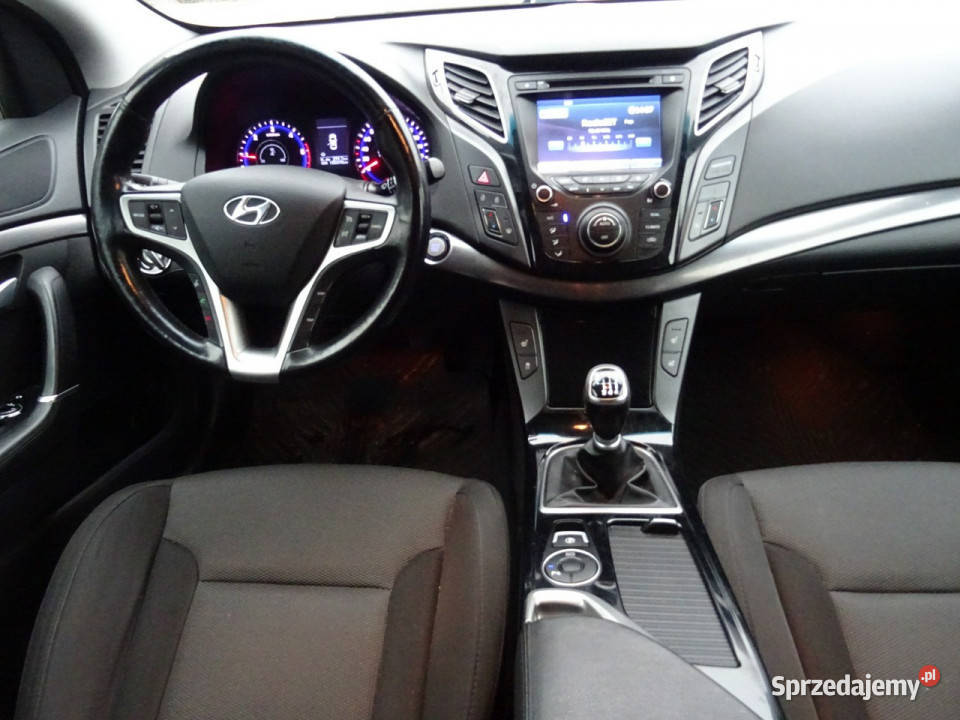 Hyundai i40 Hyundai I40 kombi stan Zarejestrowany w Polsce łódzkie