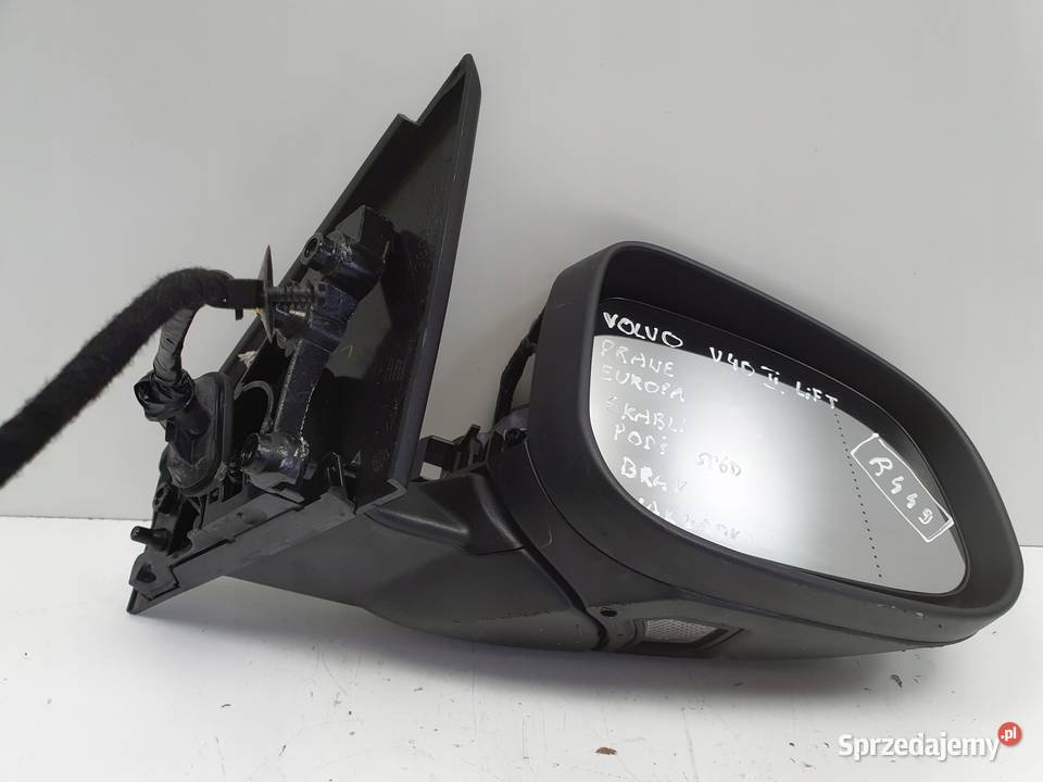 LUSTERKO PRAWE Volvo V40 II lift 1219 PASAŻERA 8 Rudka