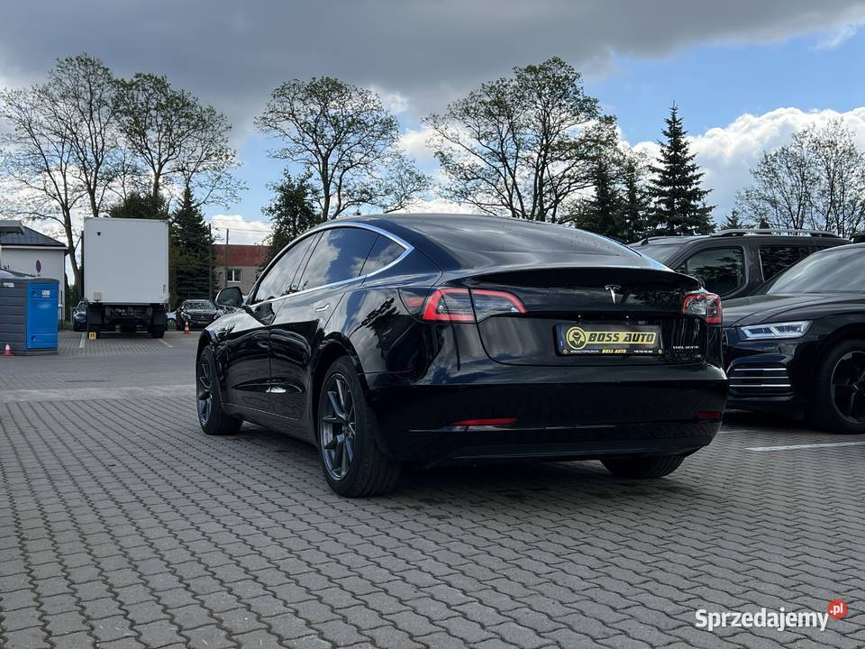Tesla Model 3 ESP Model 3 Warszawa