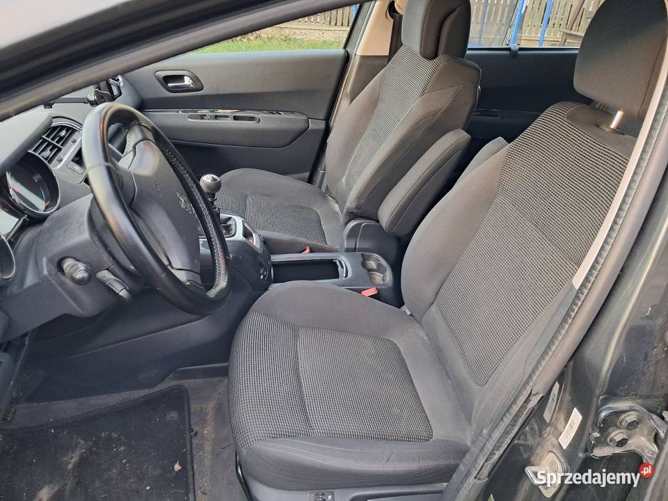 Peugeot 5008 2013r dach panorama 7osobowy Jastrząb