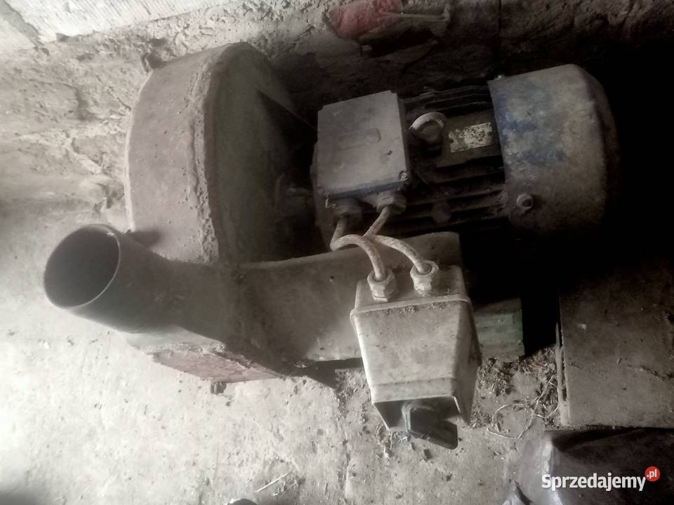 Śrutownik do zboża ssąco tlaczacy Czemierniki