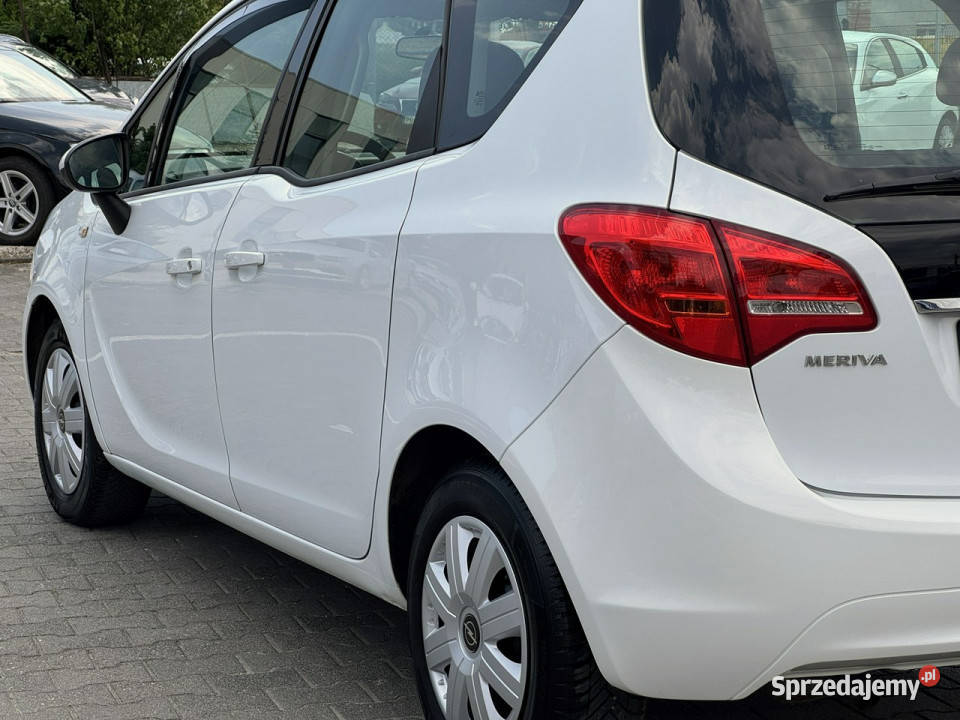 Opel Meriva FILMNiski PrzebiegBENZYNARoczna 136500km sprzedam