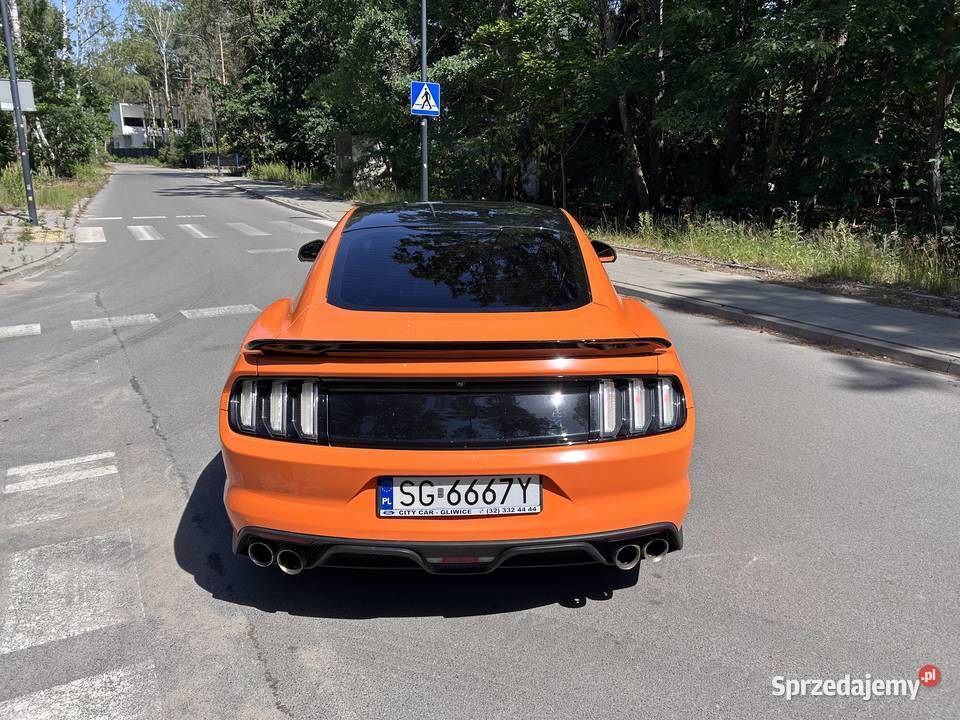 Ford Mustang GT EU 50 V8 2016 70 000 pomarańczowy Warszawa