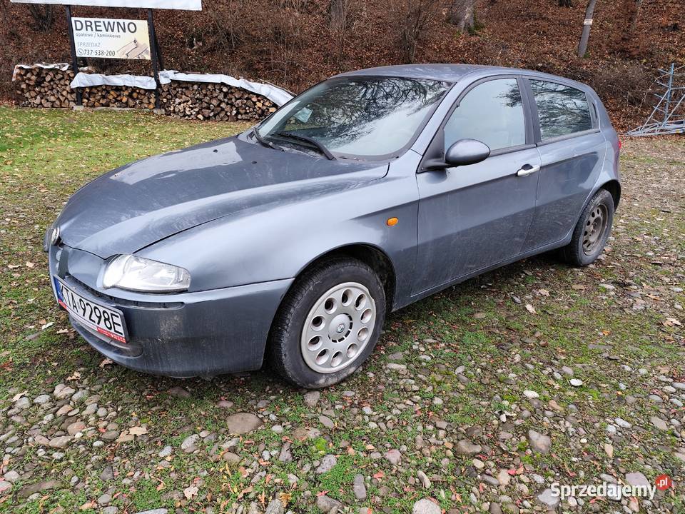 Alfa Romeo 147 nieuszkodzony