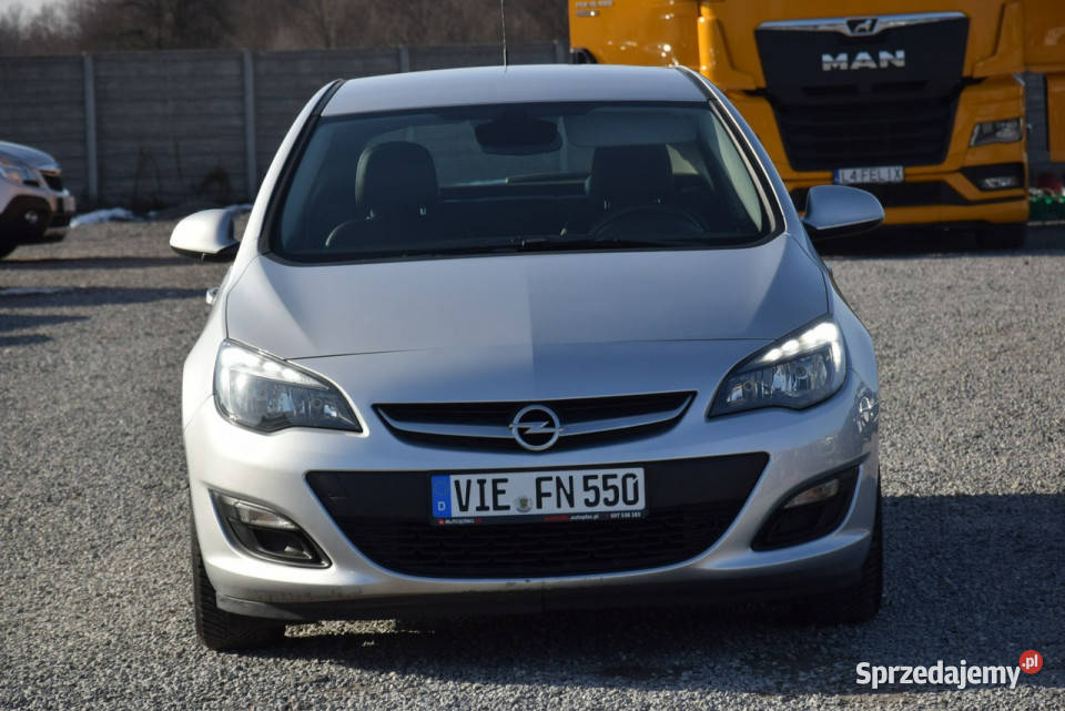 Opel Astra 14B 2015r 149 Sprowadzony Opłacony J Astra podkarpackie Majdan Sieniawski
