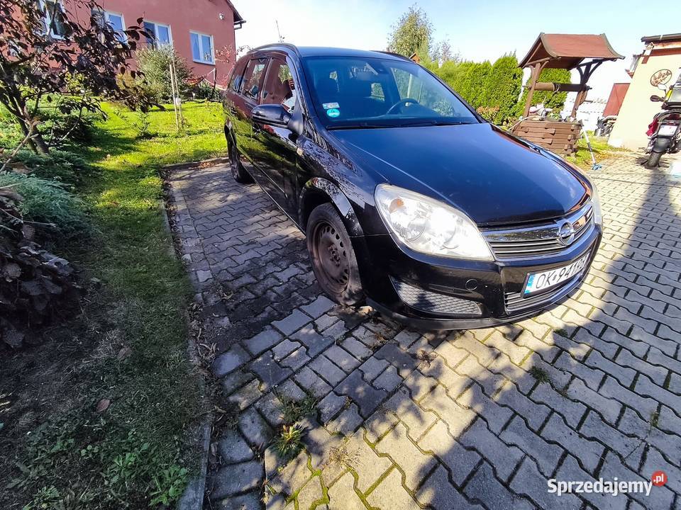 Astra H 2008 combi 16 Pb hak manual nówka kpl Astra sprzedam