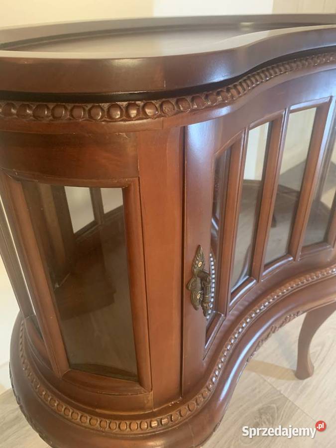 Drewniana herbaciarka barek w stylu retro Bydgoszcz