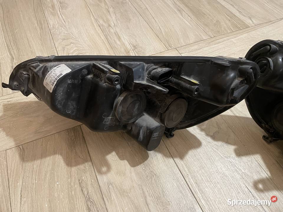 Lampa przód Lewa Prawa FORD SMAX 06r Europa sprzedam