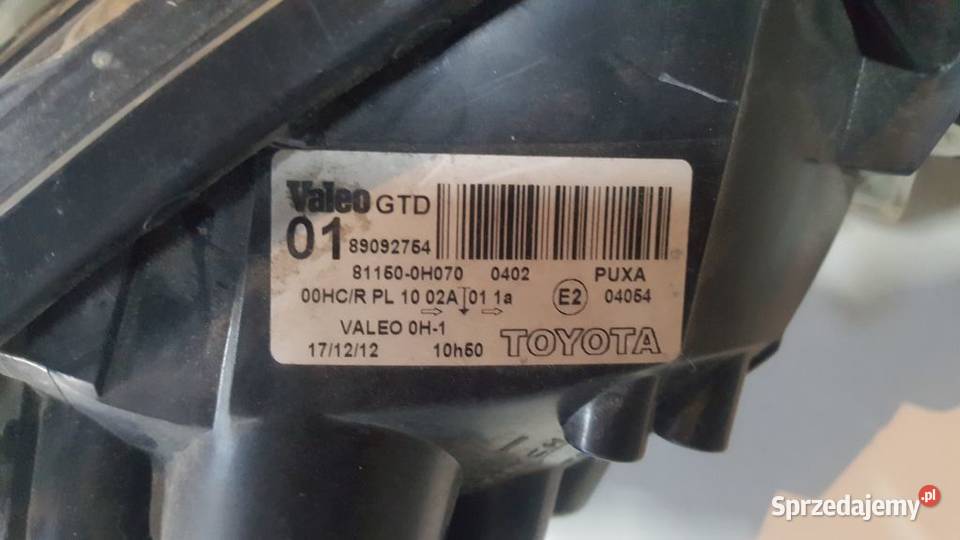Toyota Aygo I lampa lewa przód lampy przednie małopolskie Tarnów sprzedam