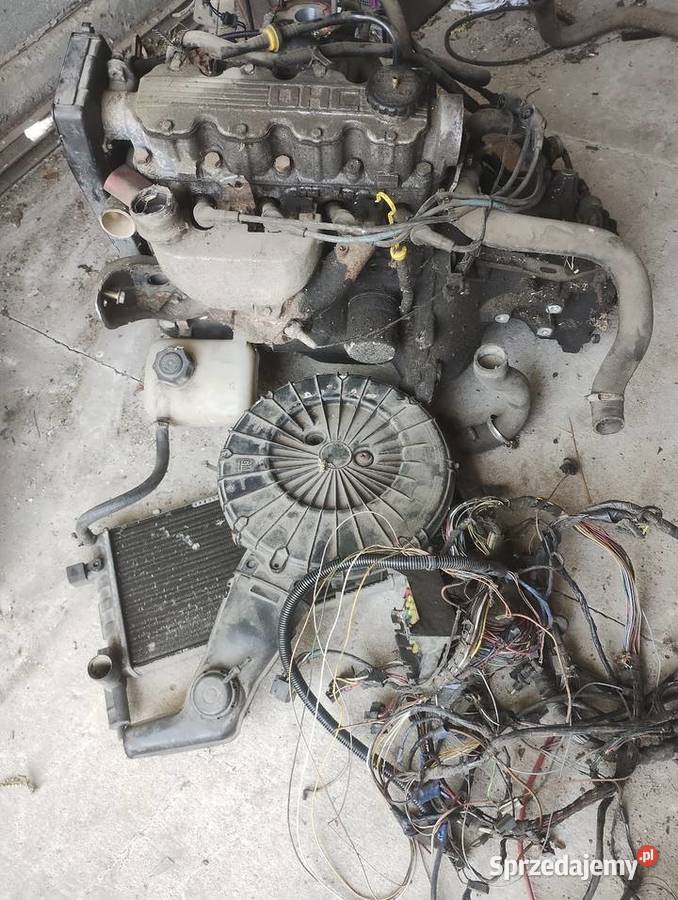 Opel Corsa A 8293 części mazowieckie Słowiki Stare