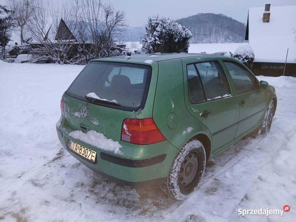 Volkswagen Golf IV 14 benz Golf Piątkowa sprzedam