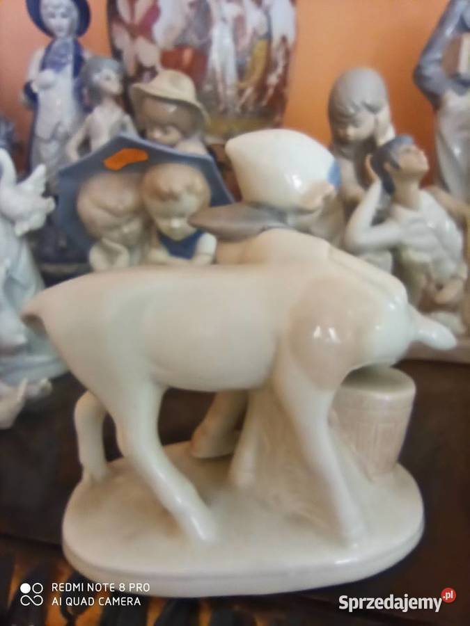 Figurka dziewczynki z krówką Gdańsk