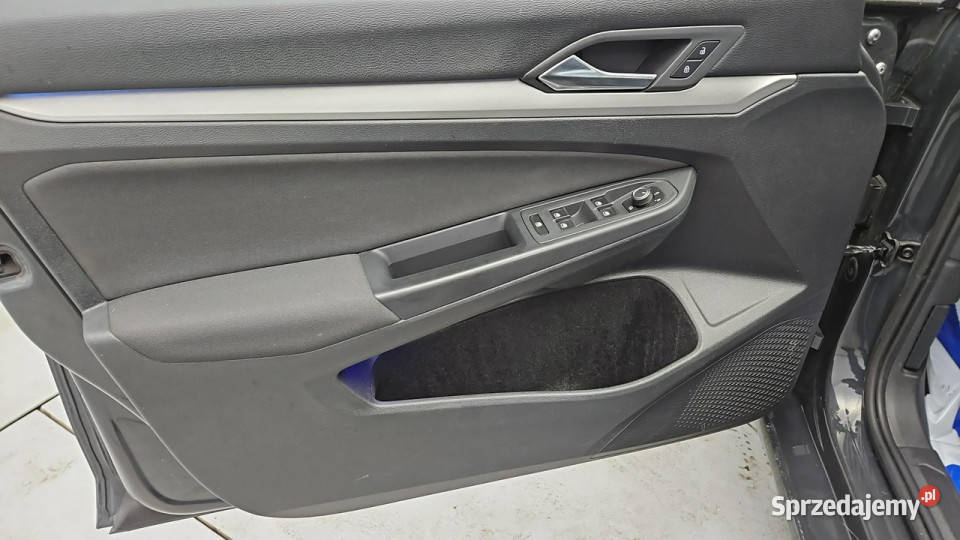 Volkswagen Golf VIII 20 TDI Life Z Polskiego Warszawa