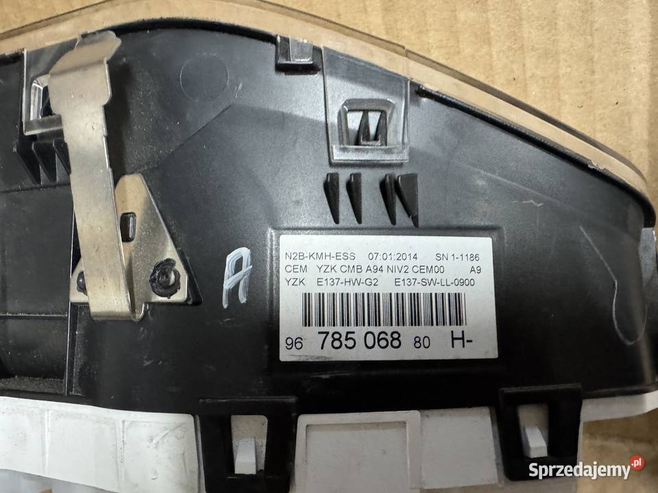 Peugeot 2008 12B licznik zegar 9678506880 Kłodzko
