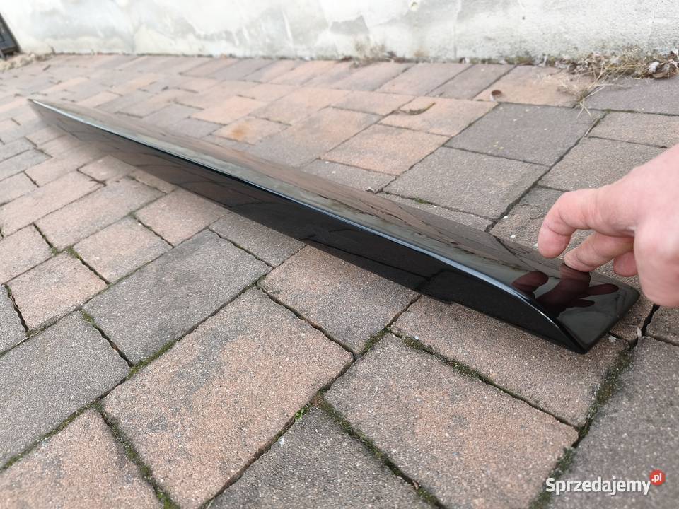 spojler listwa tylnej klapy bagażnika dodge Łuszczanów