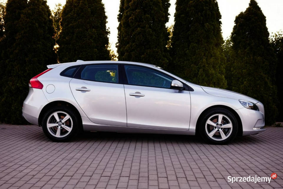 Volvo V40 20 D2KameraAluKinetic II 2012 Rzekuń