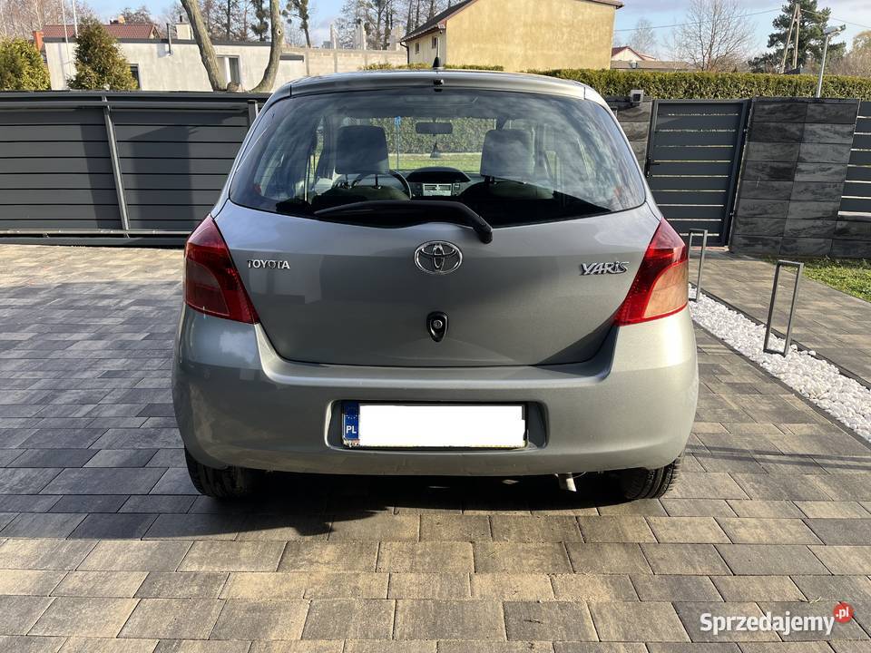 Toyota Yaris 13Benz 87 2006r Bez Korozji Toruń