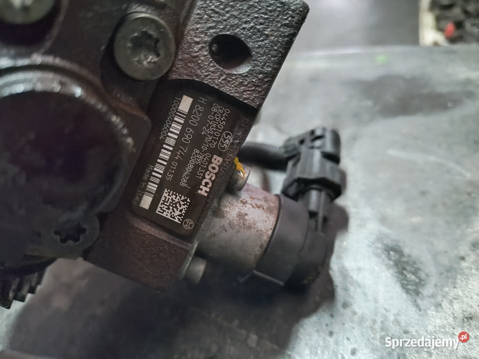 wtryski pompa renault trafic opel vivaro 20 dci Wilcza Wola sprzedam