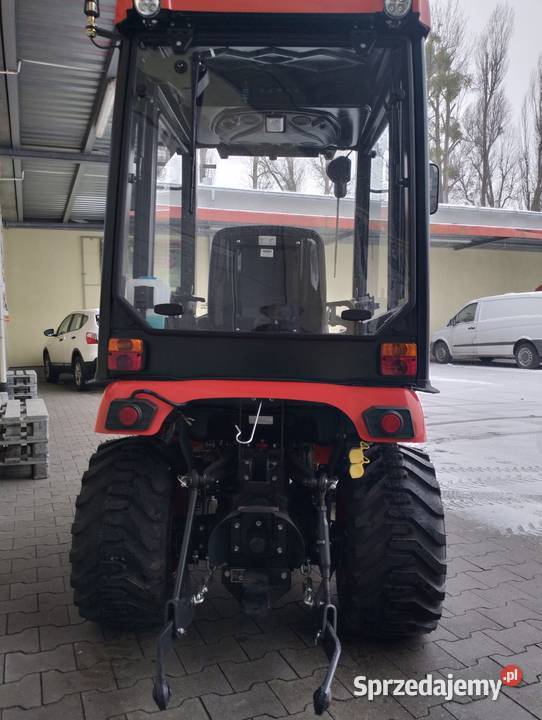 Ciagnik Kioti CS2220U 21 4x4 Kabina TUZ Ciągniki Rolnictwo Olsztyn sprzedam